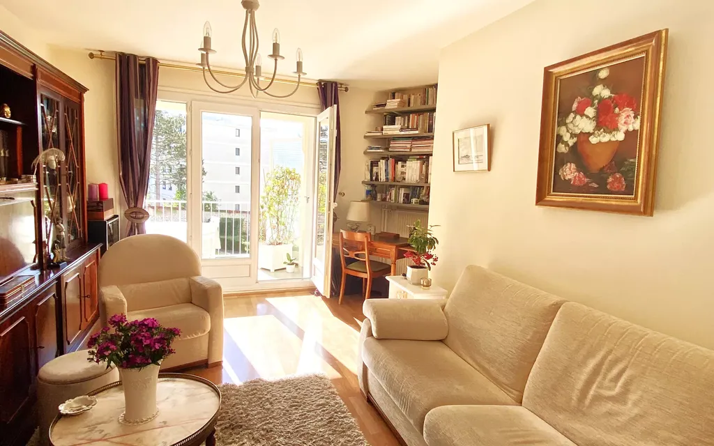 Achat appartement à vendre 4 pièces 79 m² - Versailles