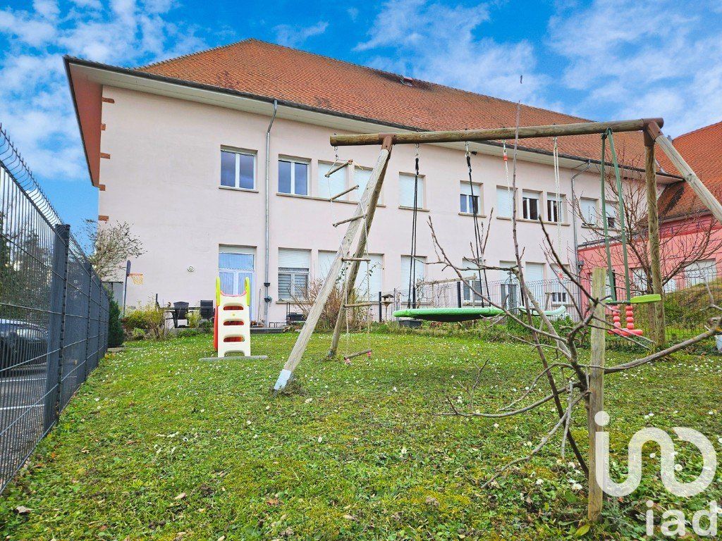 Achat appartement à vendre 5 pièces 102 m² - Volgelsheim