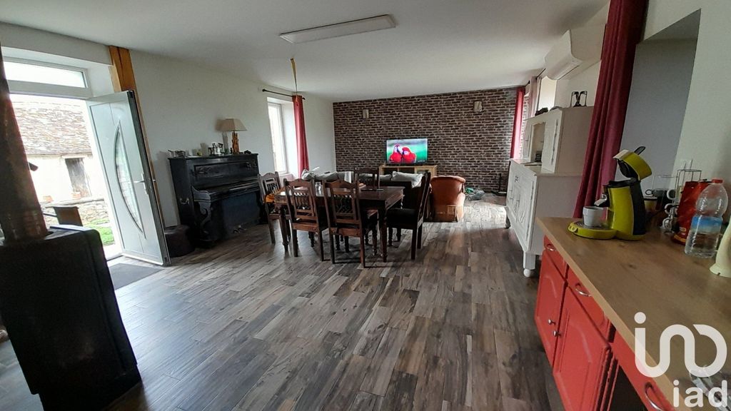 Achat maison à vendre 3 chambres 119 m² - Nalliers