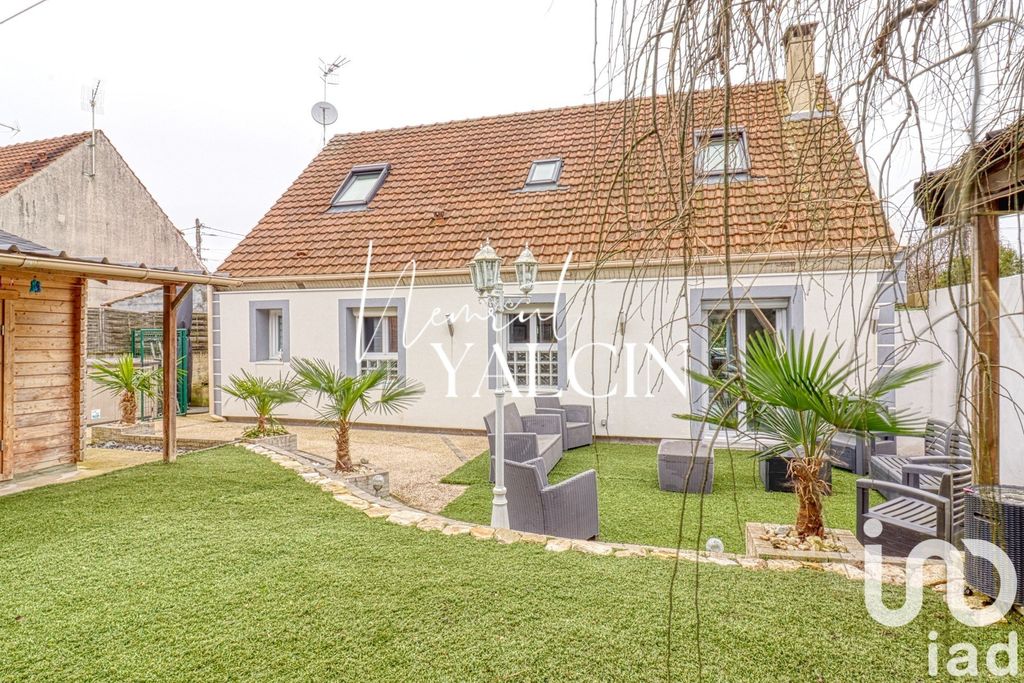 Achat maison à vendre 3 chambres 96 m² - Le Mesnil-Aubry