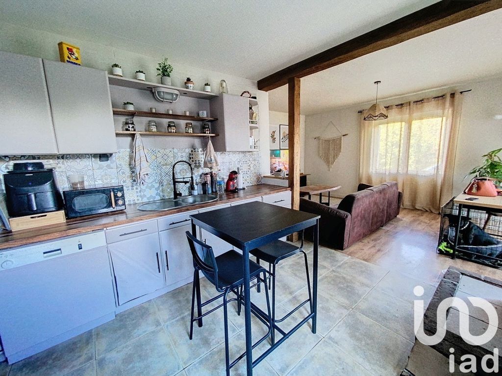 Achat maison à vendre 3 chambres 85 m² - Crouy-Saint-Pierre