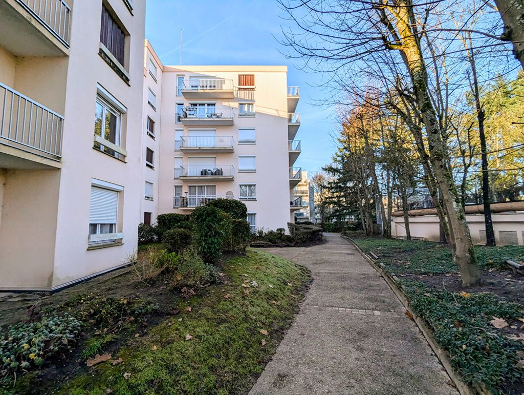 Achat appartement à vendre 3 pièces 70 m² - Vaires-sur-Marne