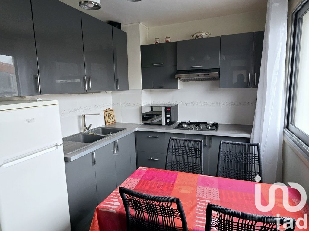 Achat appartement à vendre 2 pièces 45 m² - Clermont-Ferrand