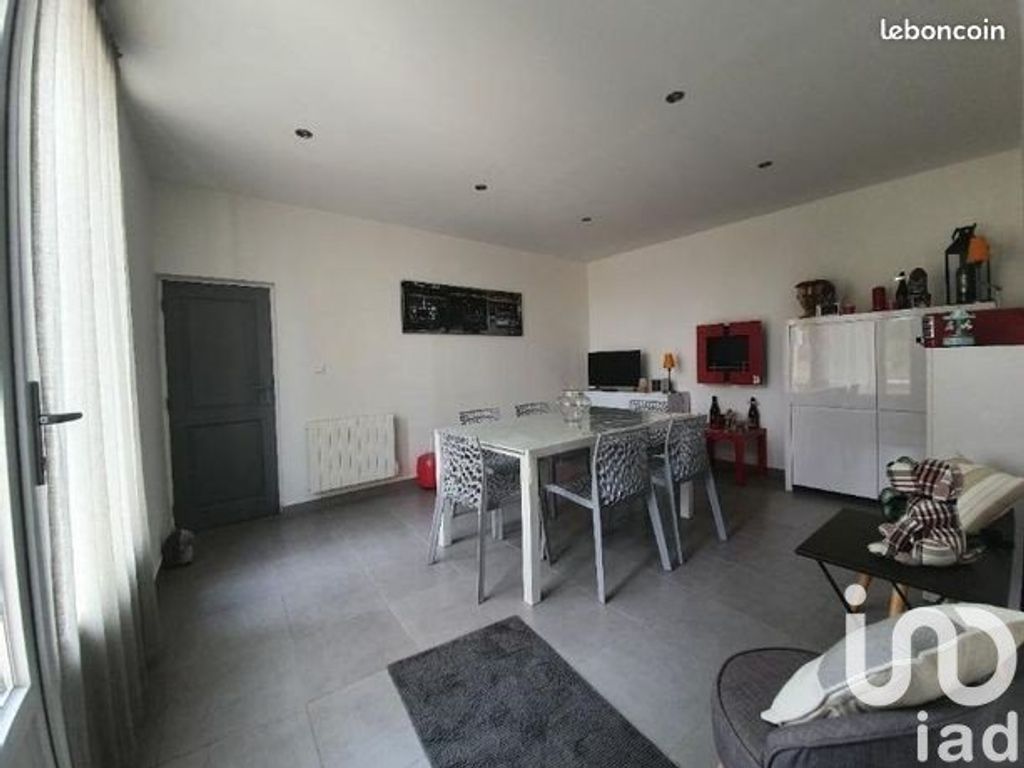 Achat appartement à vendre 2 pièces 50 m² - Bédarrides