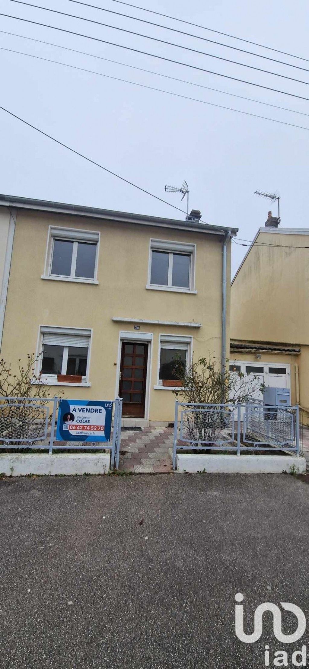 Achat maison à vendre 2 chambres 66 m² - Saint-Dizier