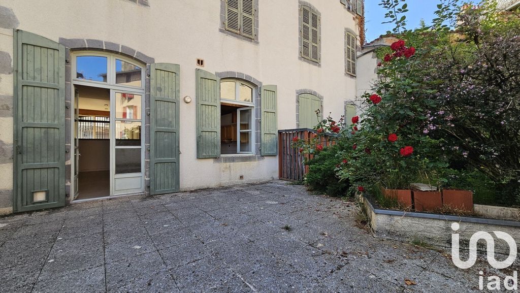 Achat appartement à vendre 5 pièces 131 m² - Aurillac