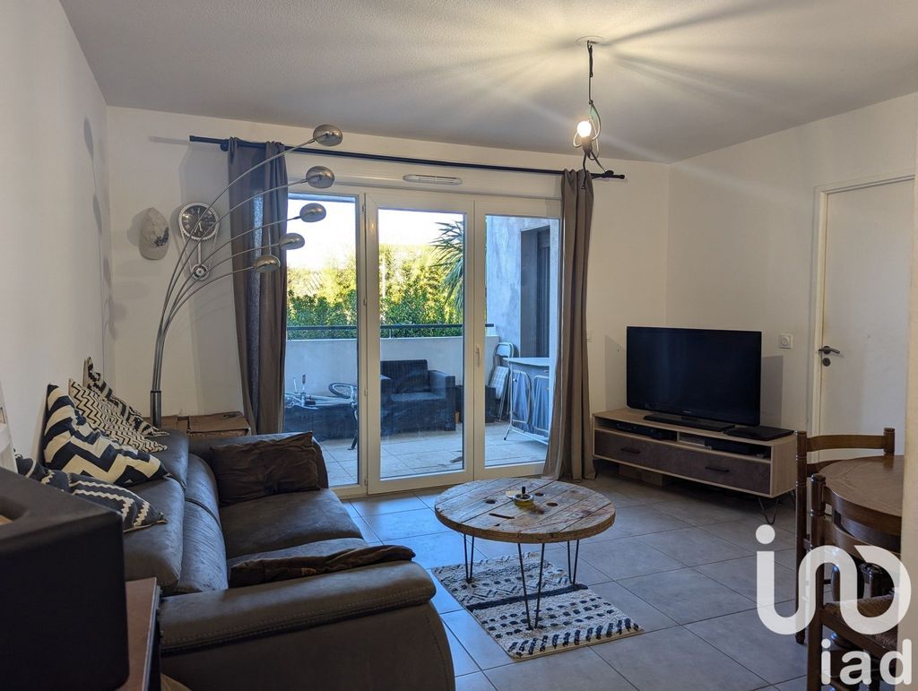 Achat appartement à vendre 2 pièces 43 m² - Saint-Brès