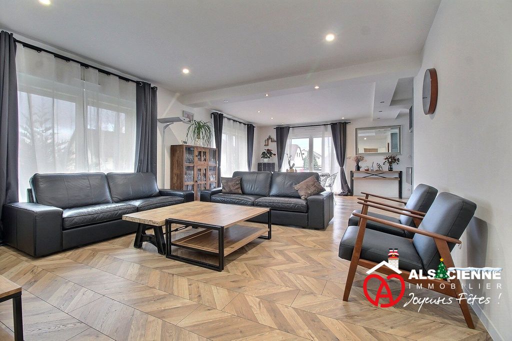 Achat maison à vendre 4 chambres 167 m² - Lingolsheim