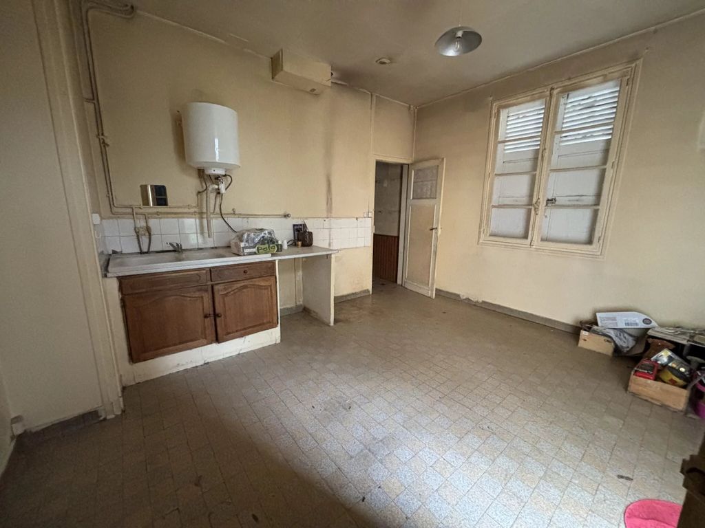 Achat maison à vendre 4 chambres 100 m² - Mello