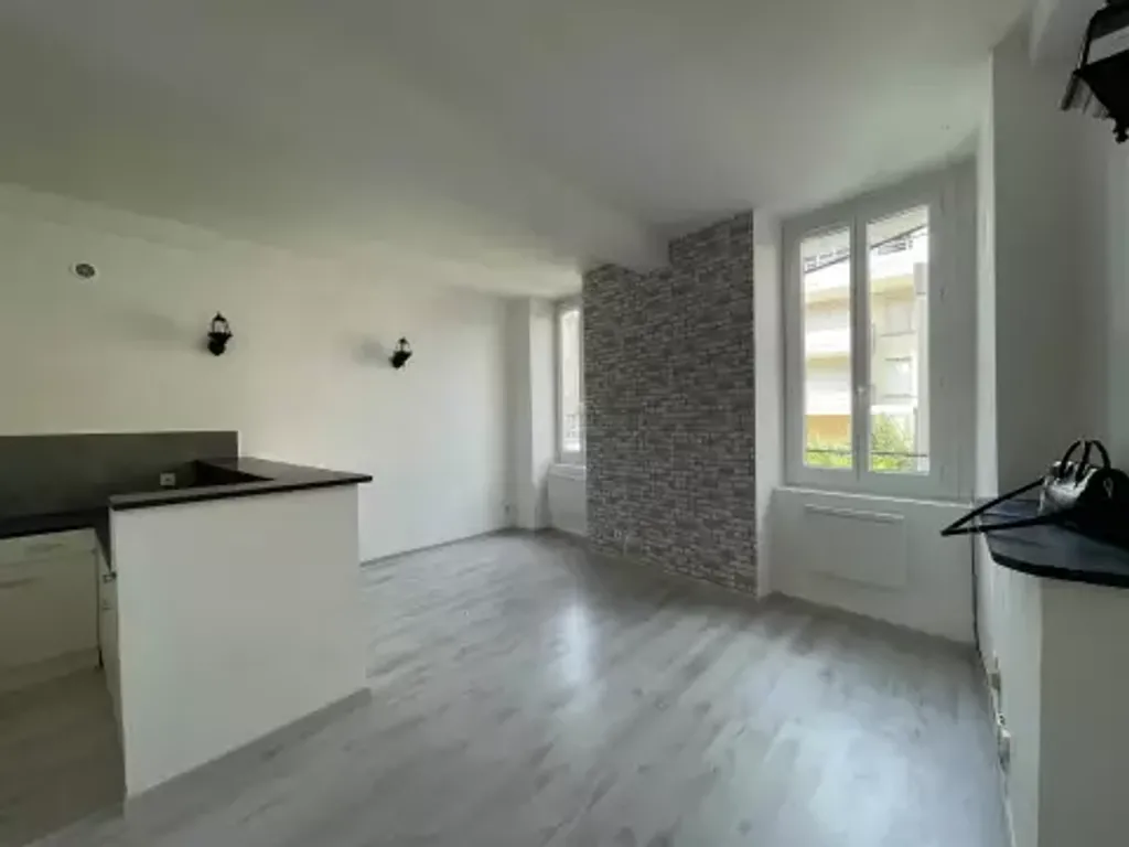 Achat appartement à vendre 3 pièces 58 m² - Montélimar