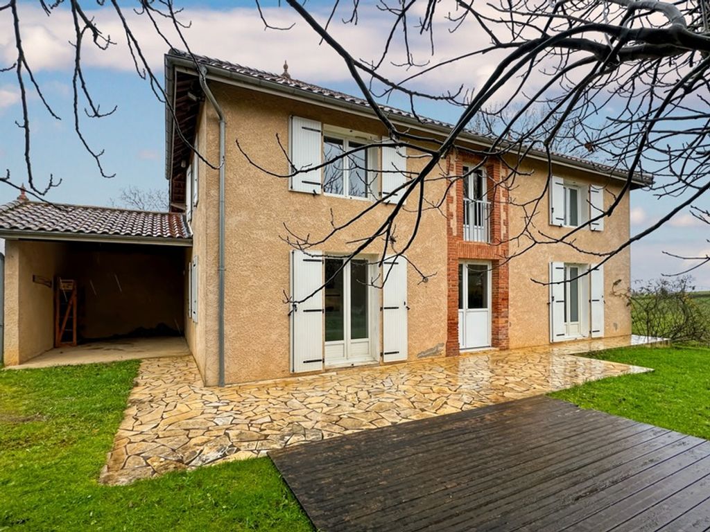 Achat maison à vendre 4 chambres 149 m² - Sarraguzan