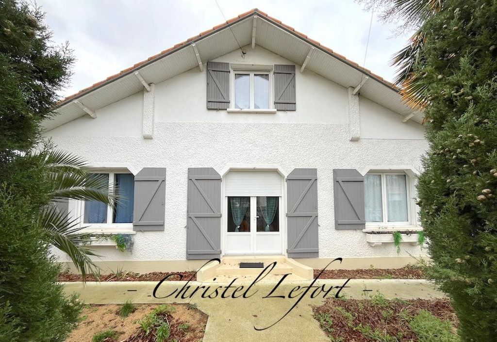 Achat maison à vendre 4 chambres 128 m² - Saint-Brevin-les-Pins