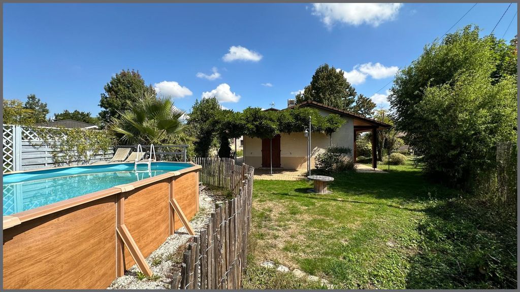 Achat maison à vendre 4 chambres 161 m² - Léognan