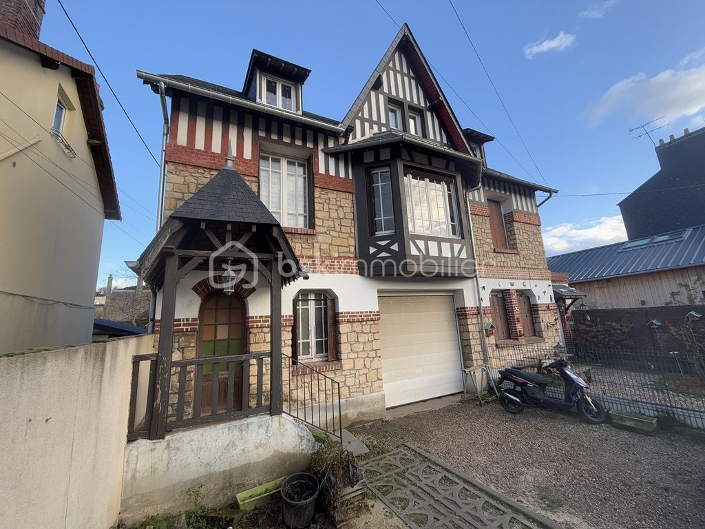 Achat maison à vendre 4 chambres 144 m² - Lisieux