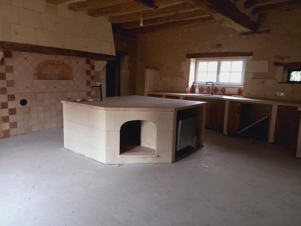 Achat maison à vendre 3 chambres 233 m² - Betz-le-Château