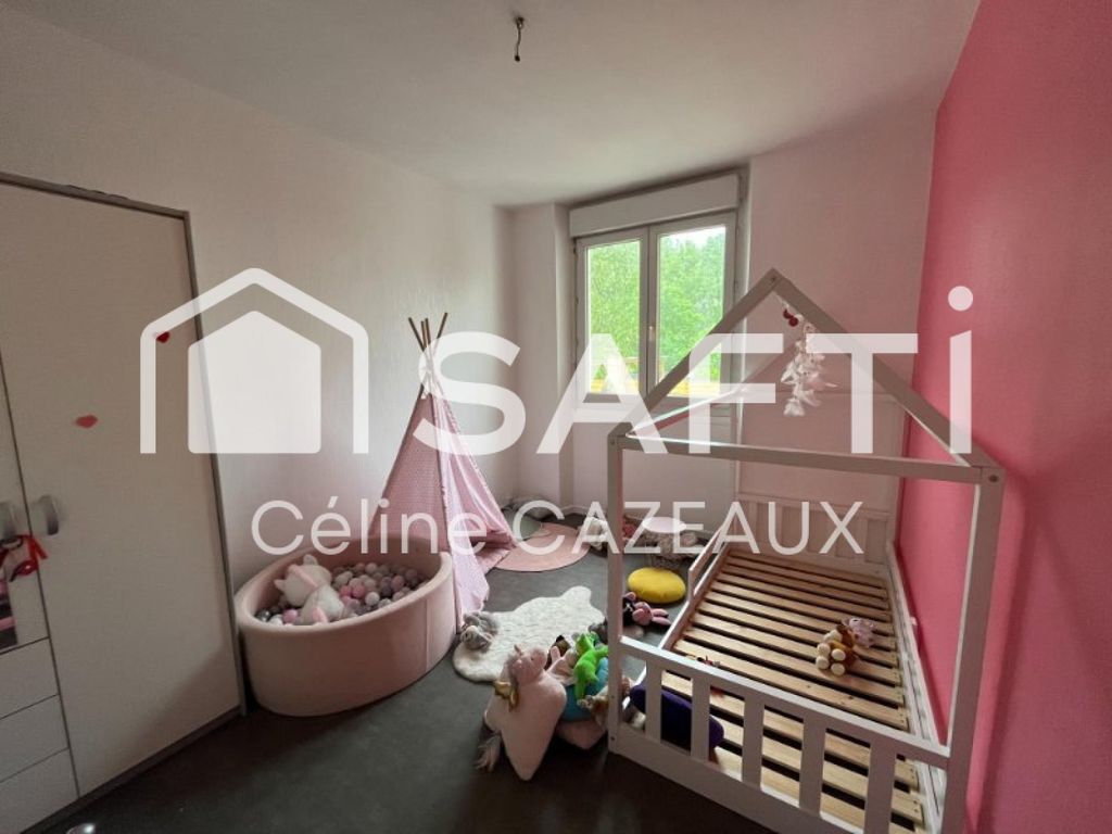 Achat maison à vendre 3 chambres 75 m² - Saint-Loubès