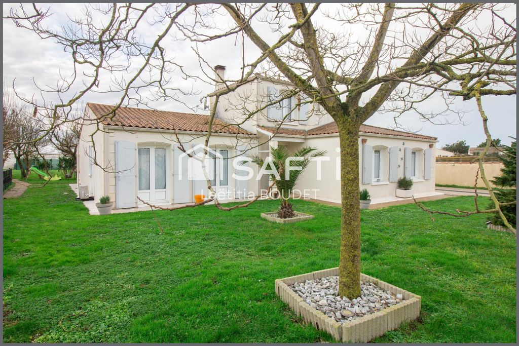 Achat maison à vendre 4 chambres 146 m² - Châtelaillon-Plage