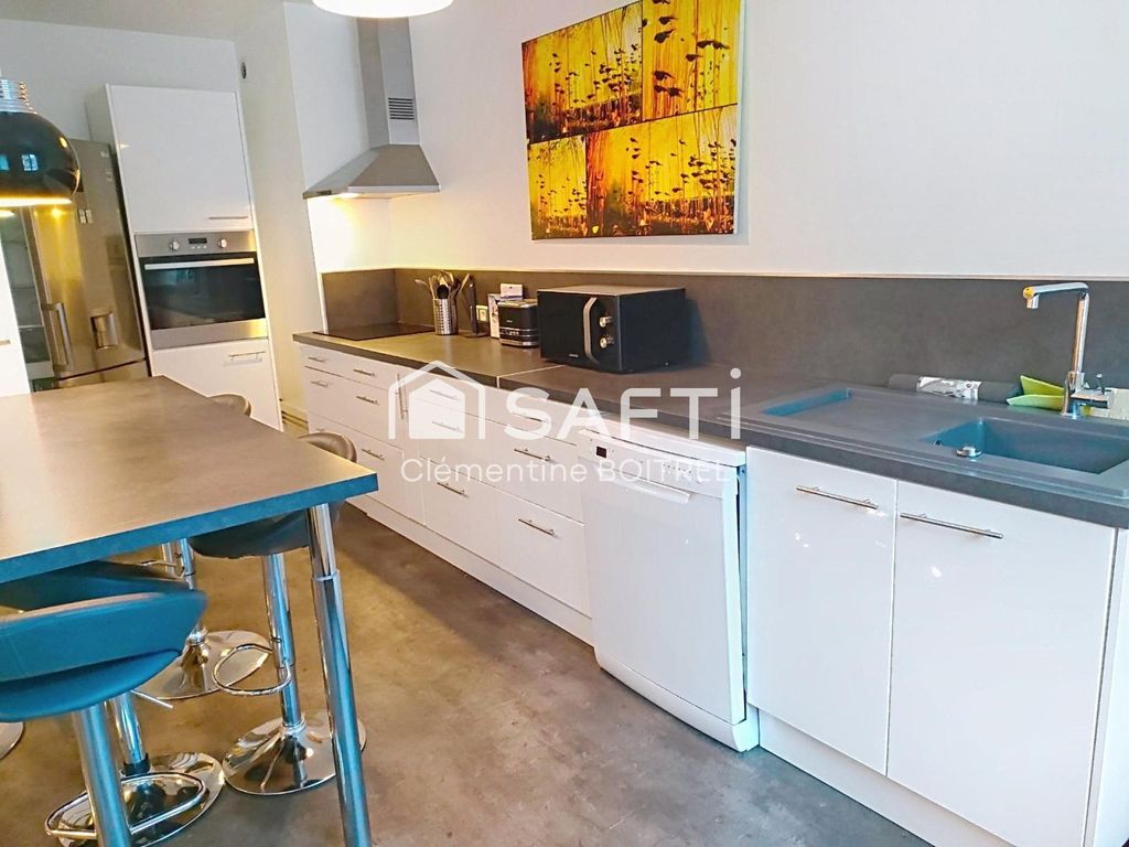 Achat appartement à vendre 4 pièces 125 m² - Lille