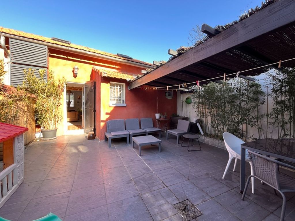 Achat maison à vendre 2 chambres 83 m² - Marseille 13ème arrondissement