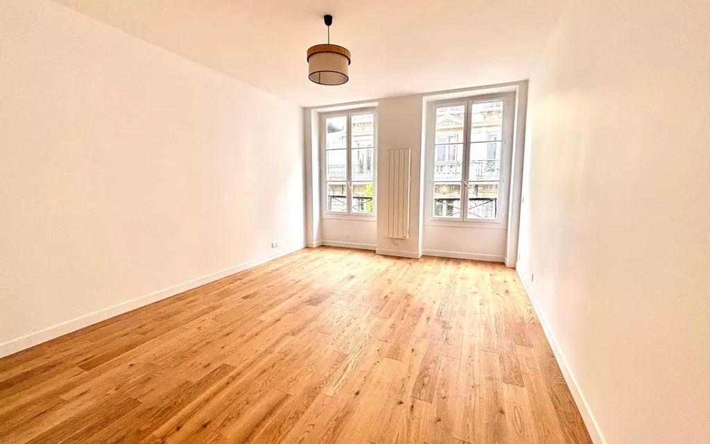 Achat appartement à vendre 3 pièces 61 m² - Paris 9ème arrondissement