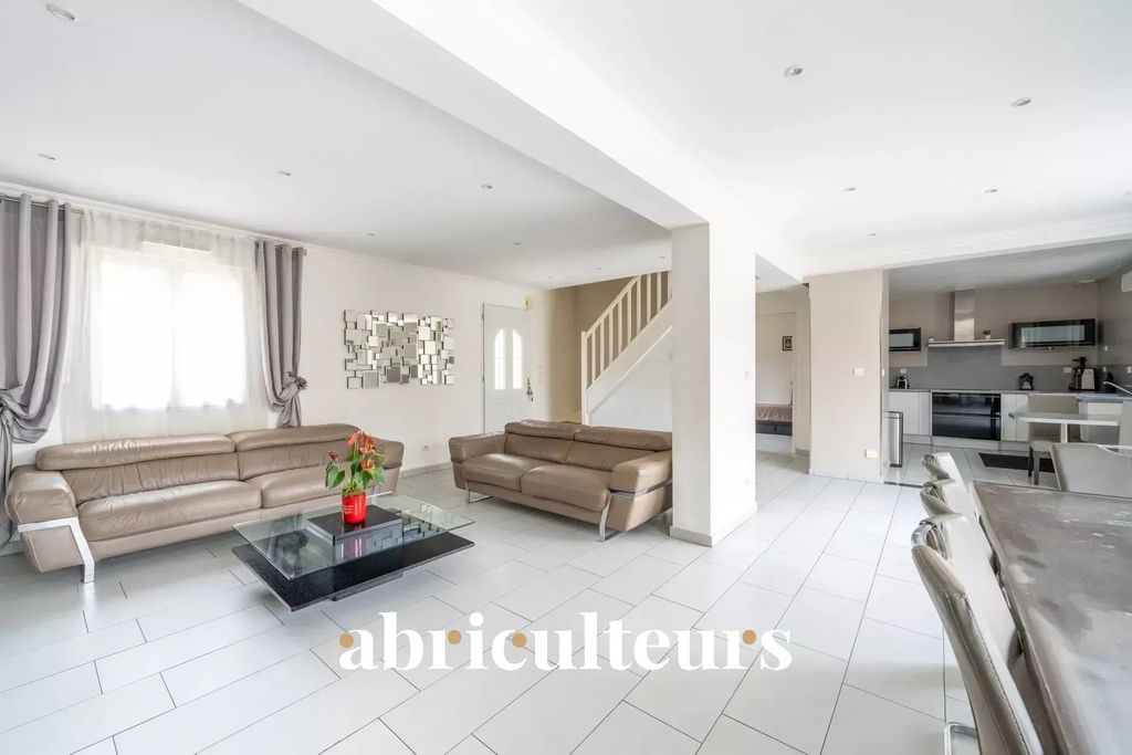 Achat maison à vendre 5 chambres 179 m² - Sarcelles