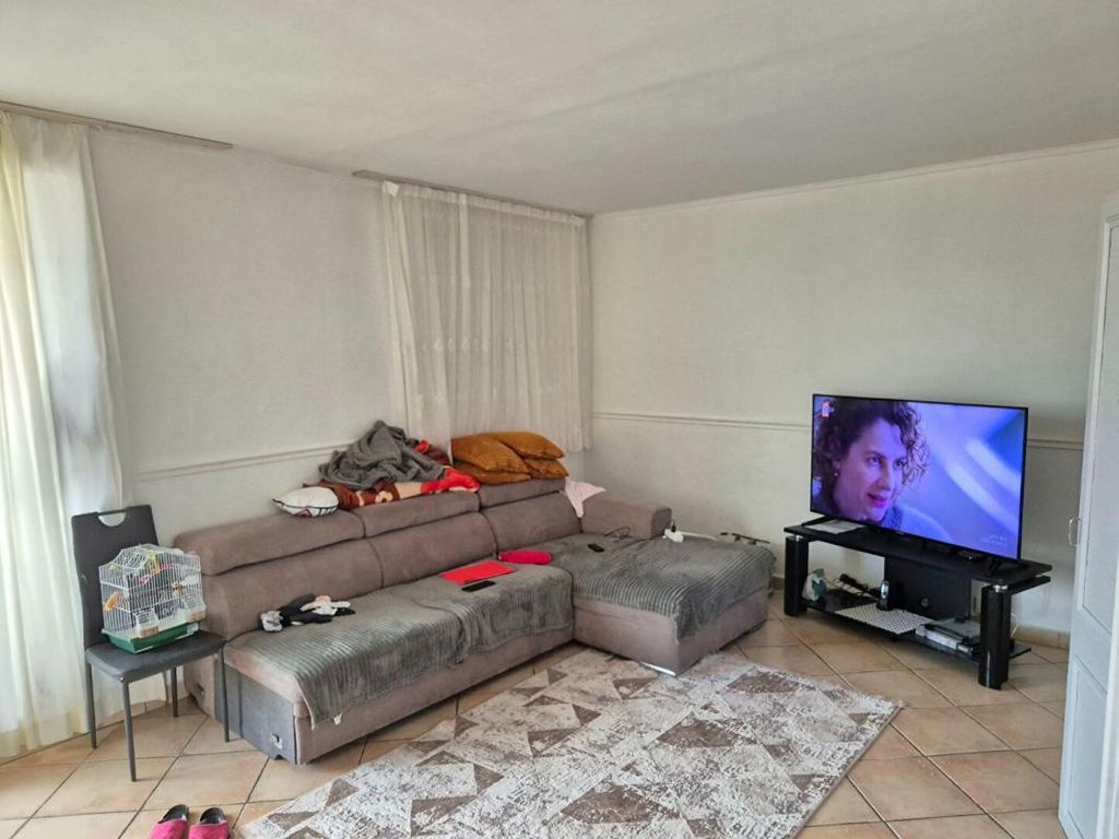 Achat appartement à vendre 4 pièces 80 m² - Le Pontet