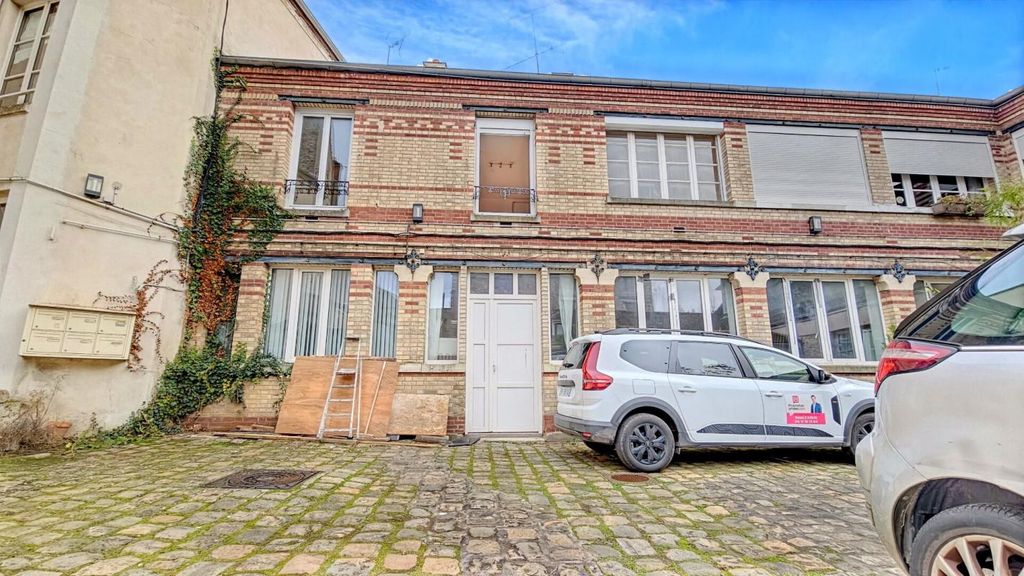 Achat appartement à vendre 2 pièces 50 m² - Rambouillet