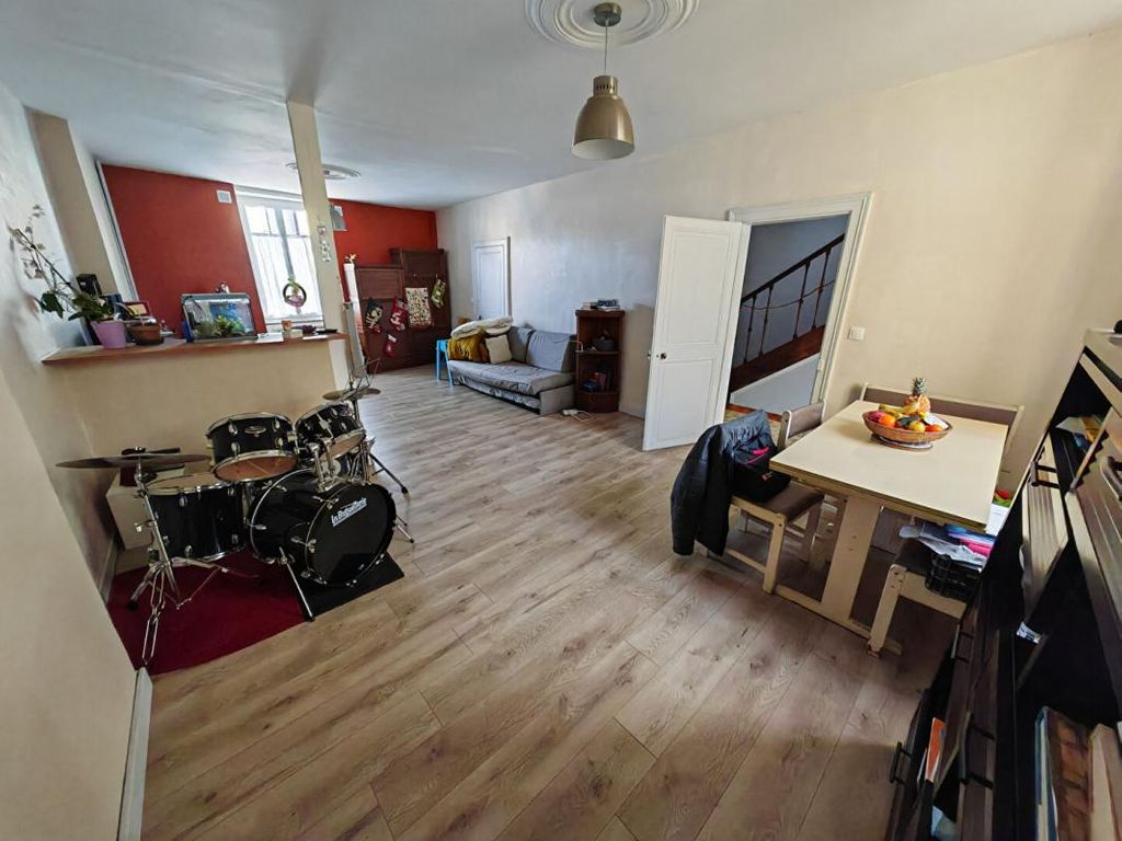 Achat maison à vendre 3 chambres 131 m² - Châteauroux