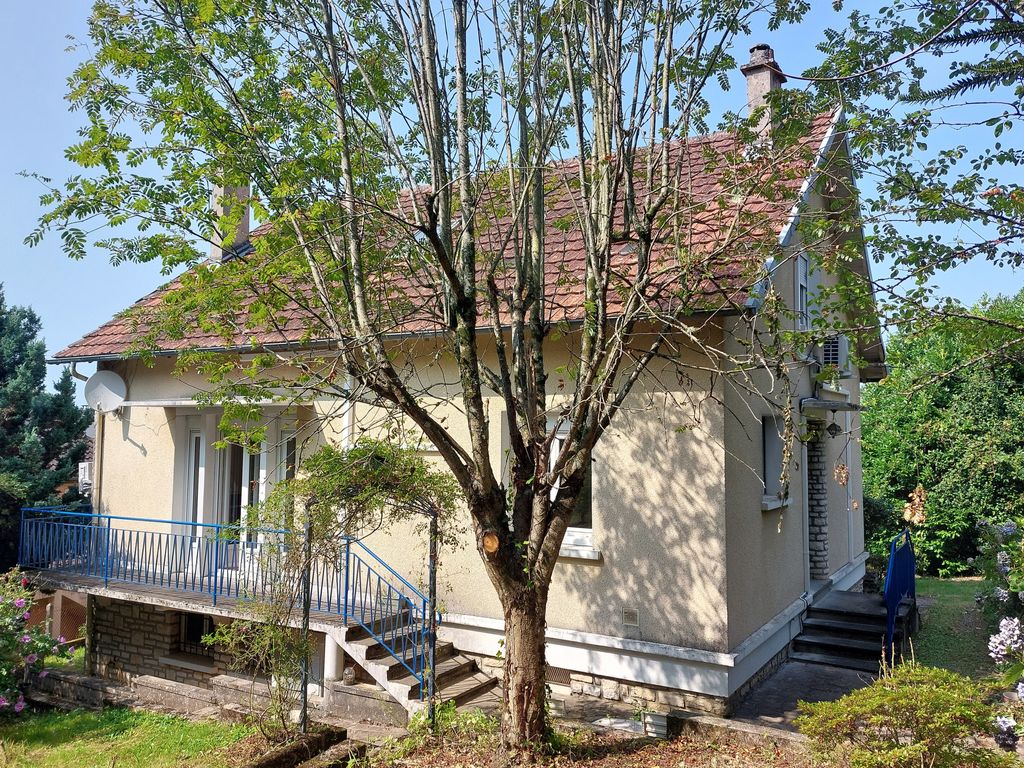 Achat maison à vendre 4 chambres 115 m² - Saint-Yrieix-la-Perche