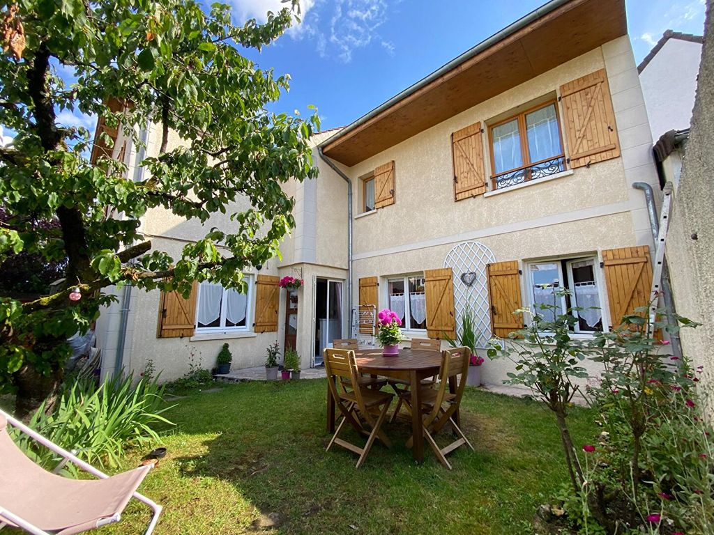 Achat maison à vendre 3 chambres 84 m² - Sartrouville