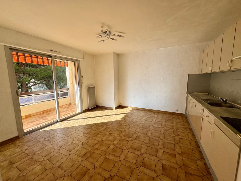 Achat appartement à vendre 2 pièces 34 m² - Sanary-sur-Mer