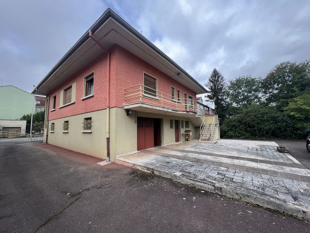 Achat maison à vendre 4 chambres 125 m² - Belfort