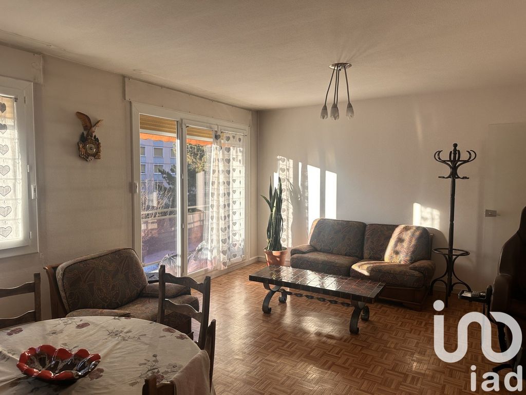 Achat appartement à vendre 3 pièces 77 m² - Saint-Jean-de-Maurienne