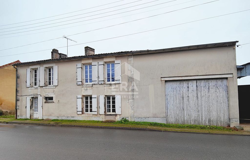 Achat maison à vendre 2 chambres 110 m² - Sigogne