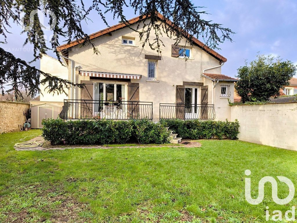 Achat maison à vendre 2 chambres 126 m² - Saint-Maur-des-Fossés