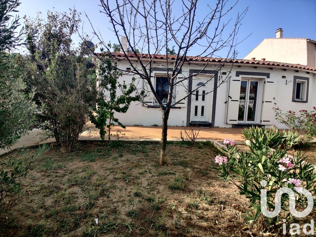 Achat maison à vendre 3 chambres 110 m² - Saint-Maximin-la-Sainte-Baume