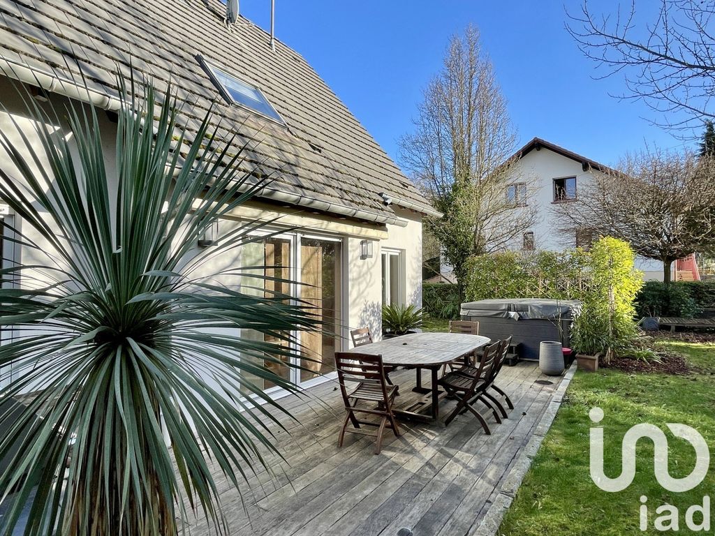 Achat maison à vendre 6 chambres 157 m² - Schirrhein