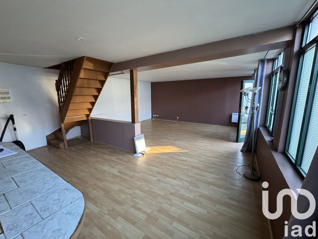 Achat appartement à vendre 5 pièces 106 m² - Montereau-Fault-Yonne