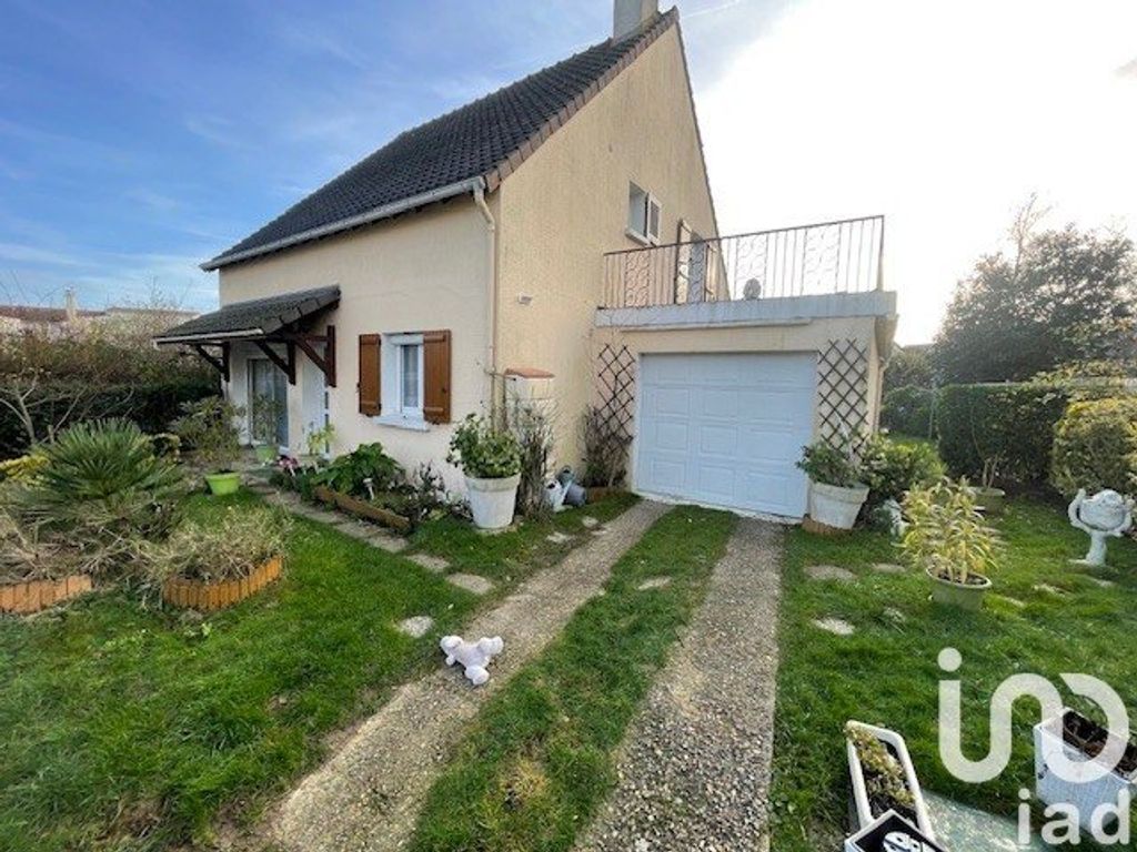 Achat maison à vendre 3 chambres 94 m² - Savigny-le-Temple