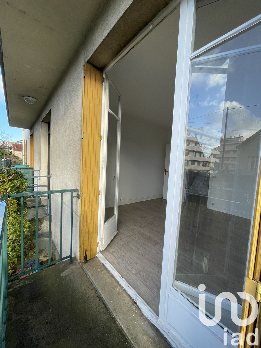 Achat studio à vendre 31 m² - Neuilly-sur-Marne