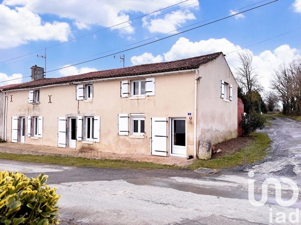 Achat maison à vendre 3 chambres 140 m² - La Châtaigneraie