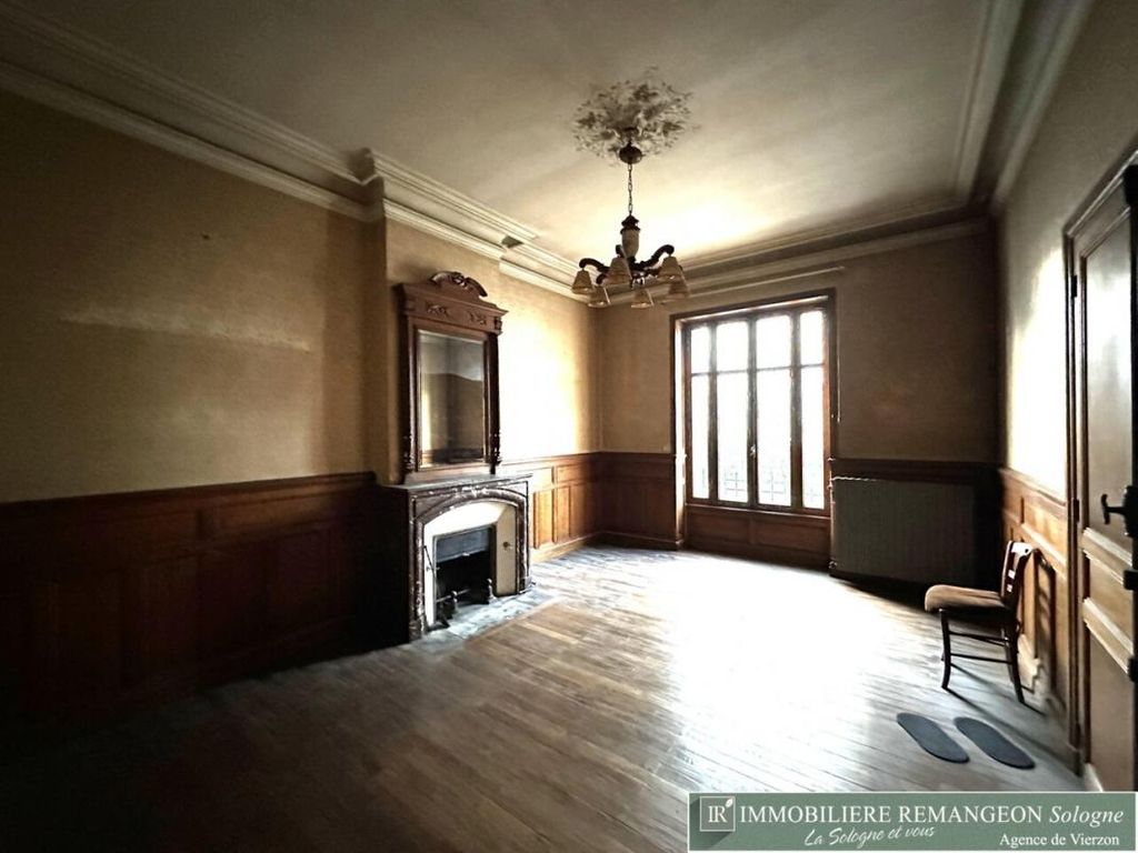 Achat maison à vendre 5 chambres 210 m² - Vierzon