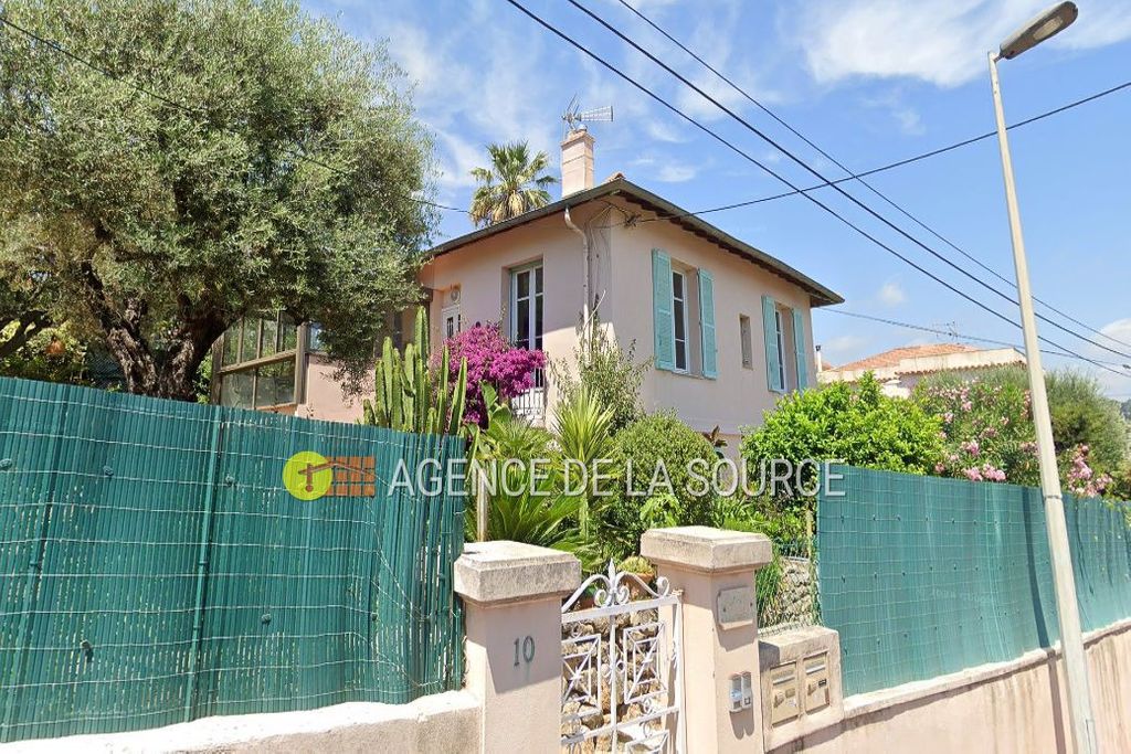 Achat maison à vendre 3 chambres 145 m² - Cannes