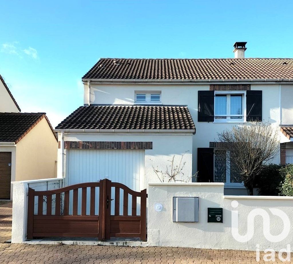 Achat maison à vendre 3 chambres 115 m² - Plaisir