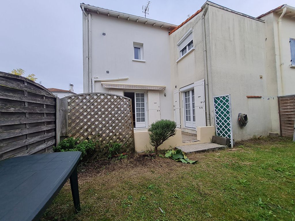 Achat maison à vendre 3 chambres 99 m² - Saujon