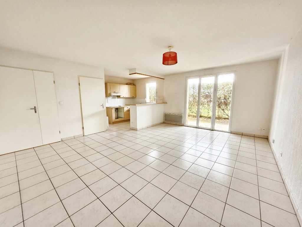 Achat appartement à vendre 4 pièces 77 m² - Aussonne