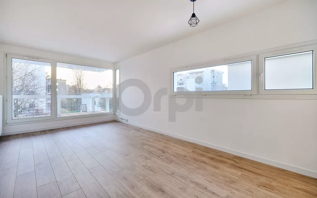 Achat appartement à vendre 2 pièces 52 m² - Le Plessis-Robinson