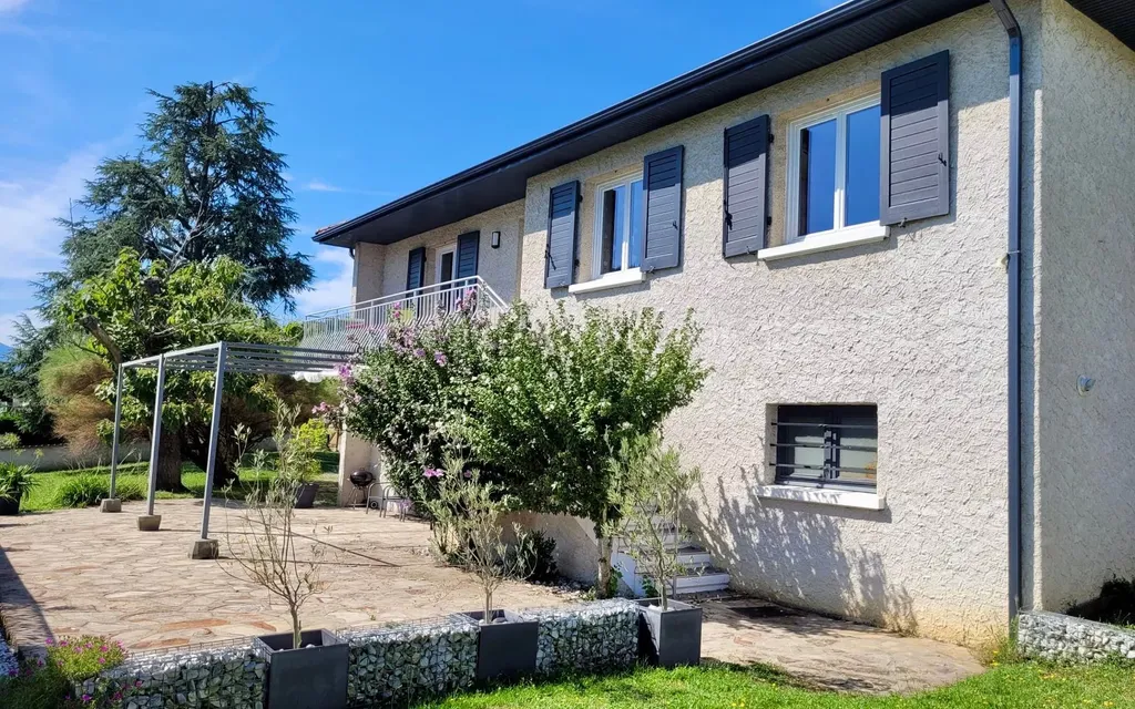 Achat maison à vendre 4 chambres 110 m² - Genilac