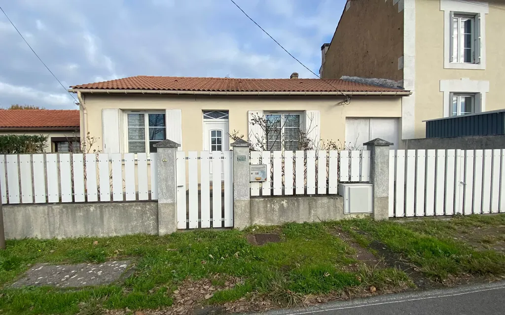 Achat maison à vendre 3 chambres 87 m² - Tonnay-Charente