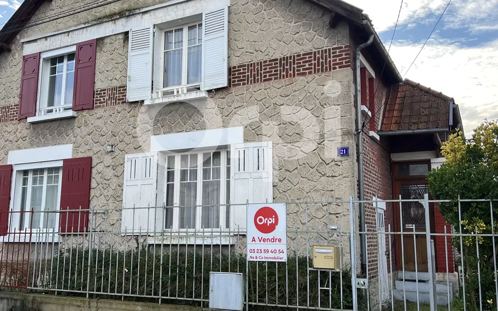 Achat maison à vendre 2 chambres 80 m² - Soissons